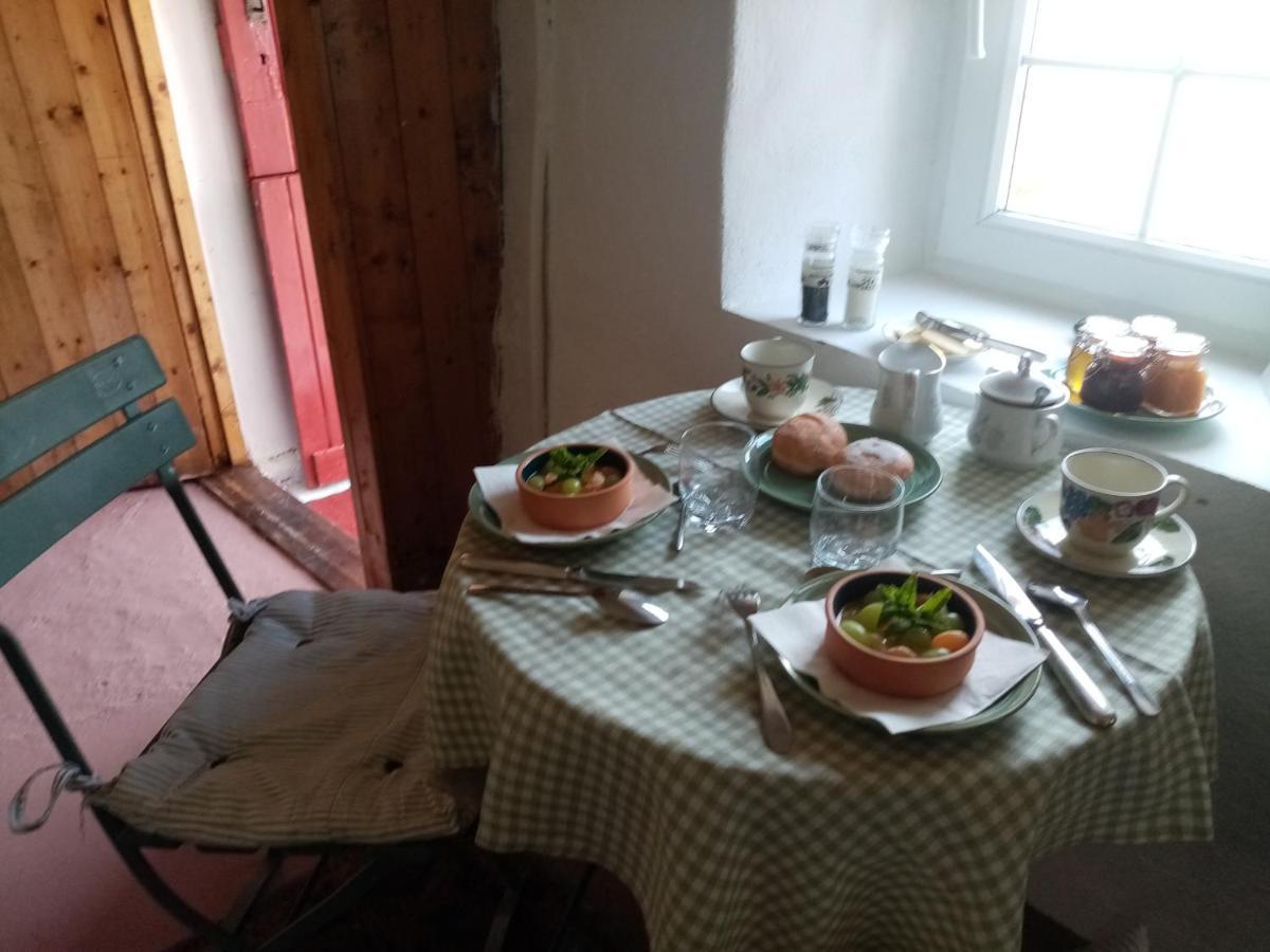 B&B The Red Door Cottage Донегол Экстерьер фото